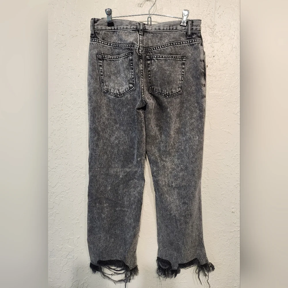Free People Maggie Mid Rise Stright Leg Distressed Jean